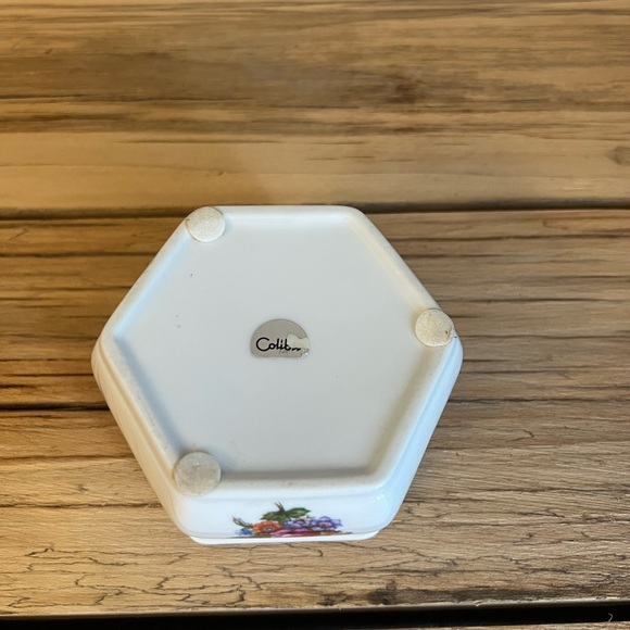 Colibri Jewelry Box Hinged Lid Hexagon Gold Trim Pink Roses Trinket Box - Picture 7 of 10